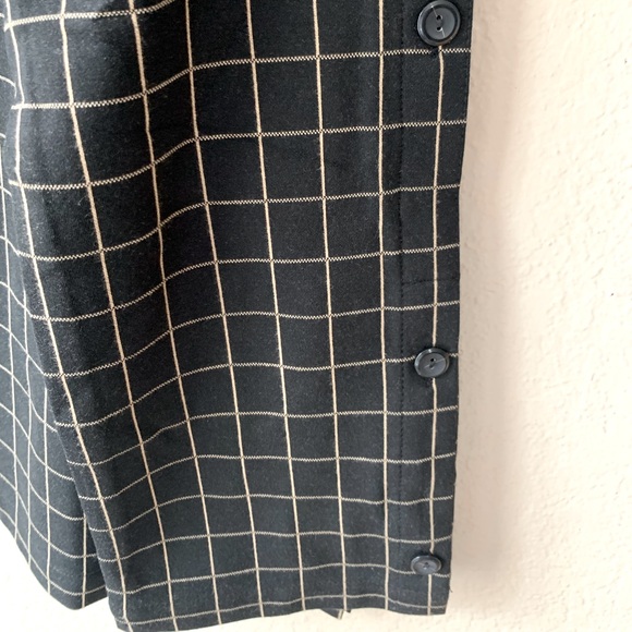 J. Jill Black Camel Windowpane Button Detail Contemporary Ponte Top Size L NWT - Picture 4 of 7